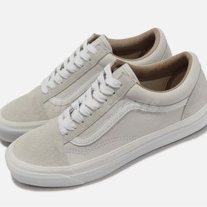 Vans • Old Skool suede with Eco Drive water repel in cream